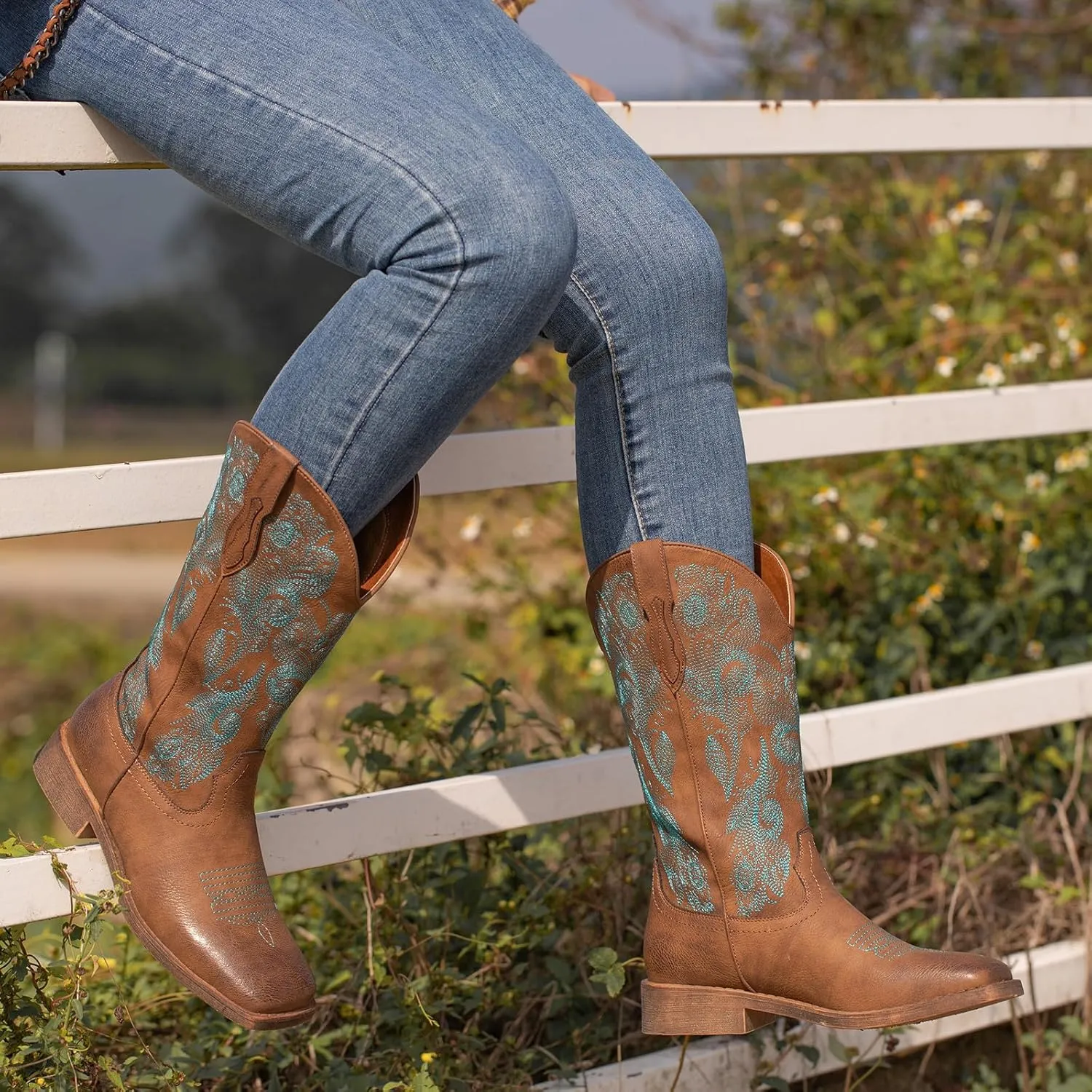 J's.o.l.e Ladies Floral Cowboy Boots for Women Square Toe Cowgirl Boots Fashion Western Boots