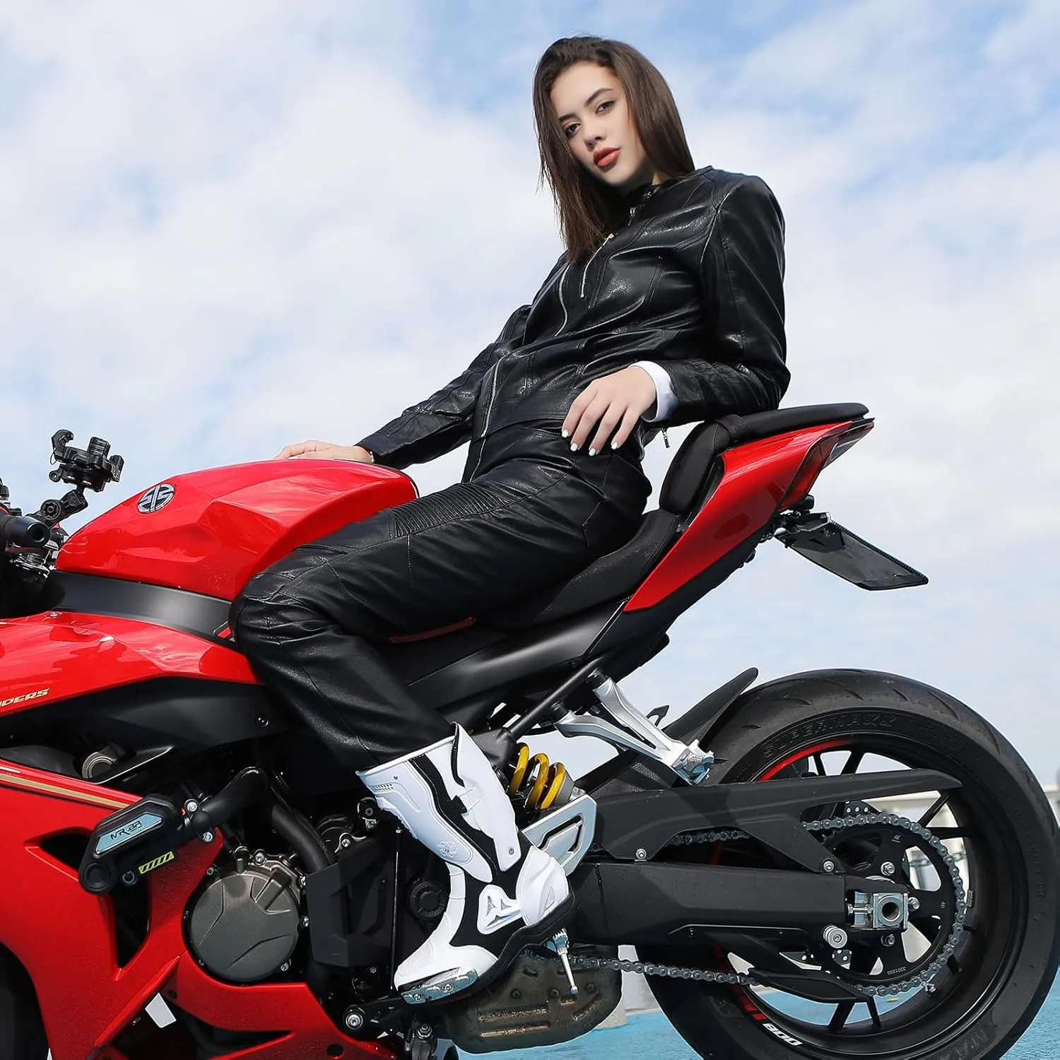 Motorcycle Riding Boots Motorcycle Leather Boots for Women and Men Protection Anti Slip Racing Sports