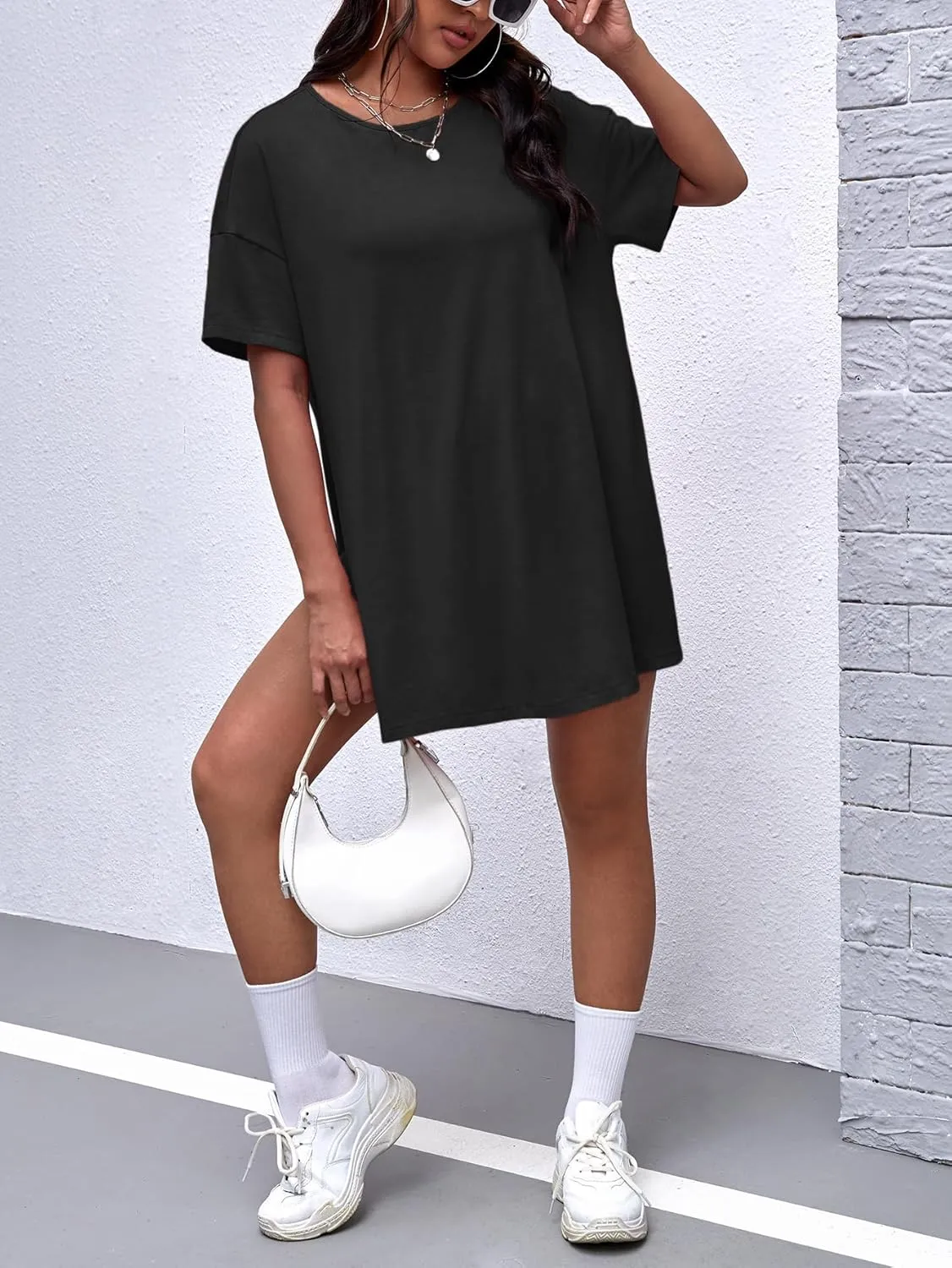 OYOANGLE Women's Maternity 2 Piece Outfits Short Sleeve Split Hem Tee Shirt and Shorts Set