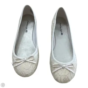 Shoes Flats By American Eagle Shoes In Cream, Size: 7.5