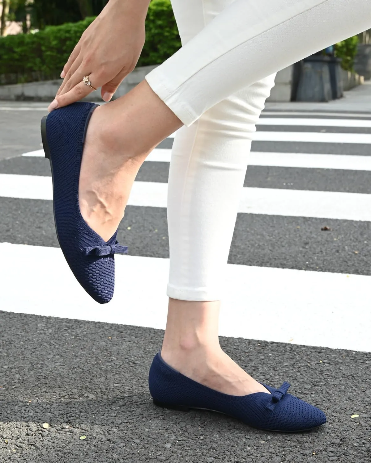 Women's Flats Bow Knit Ballet Flats Round Toe Comfortable Flats Dress Shoes Slip on Casual Dressy Flats for Office Work Foldable Soft Shoes Walking Flats