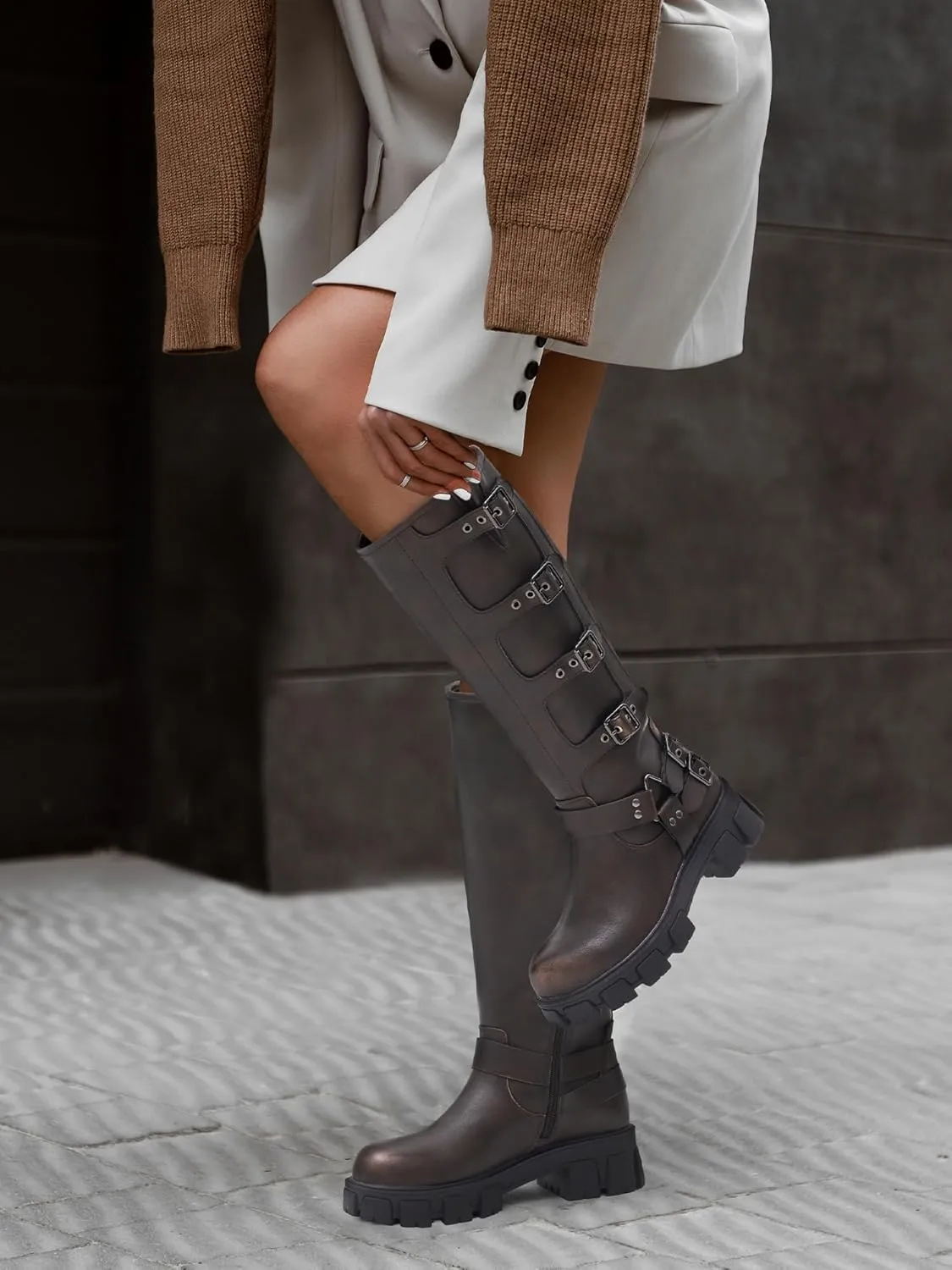 Women's Knee High Riding Boots with Side Zipper - Chunky Platform Motorcycle Boots for Women
