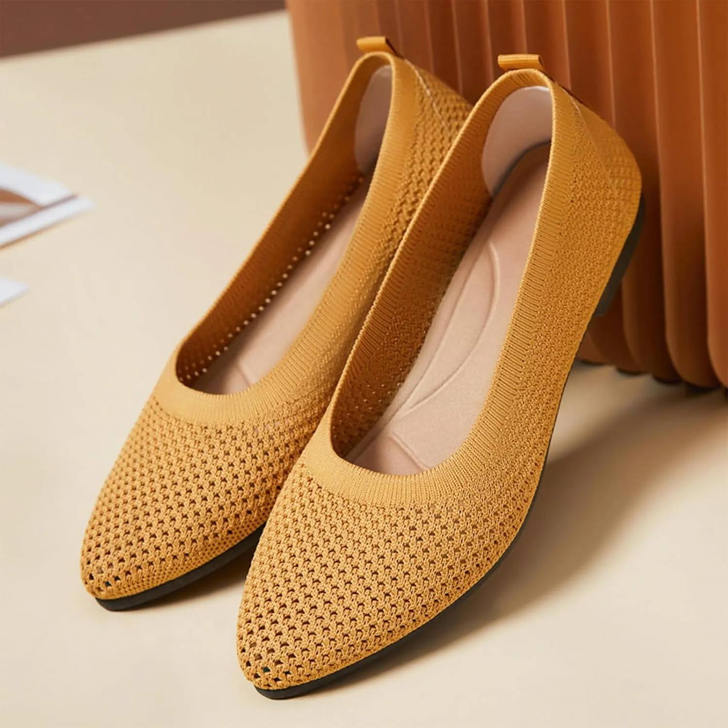 Women's Pointed Toe Slip-On Knit Flats,Breathable Mesh Soft Sole Comfortable Ballet Flats Casual Walking Work Dressy Loafers