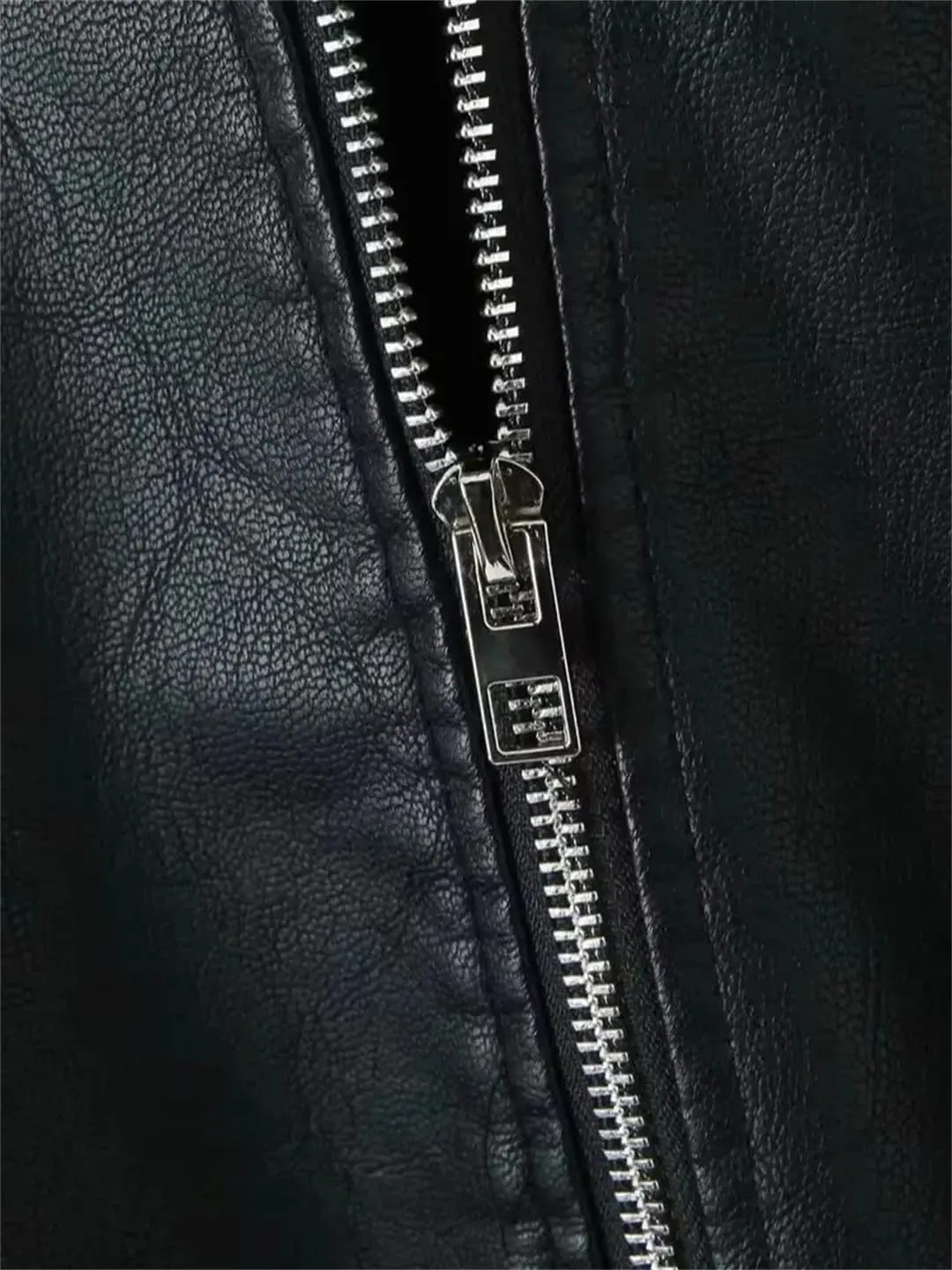 Women’S Retro Loose Black PU Faux Leather Jacket Moto Biker Coat With Drop-Shoulder Sleeves And Vintage Zippers