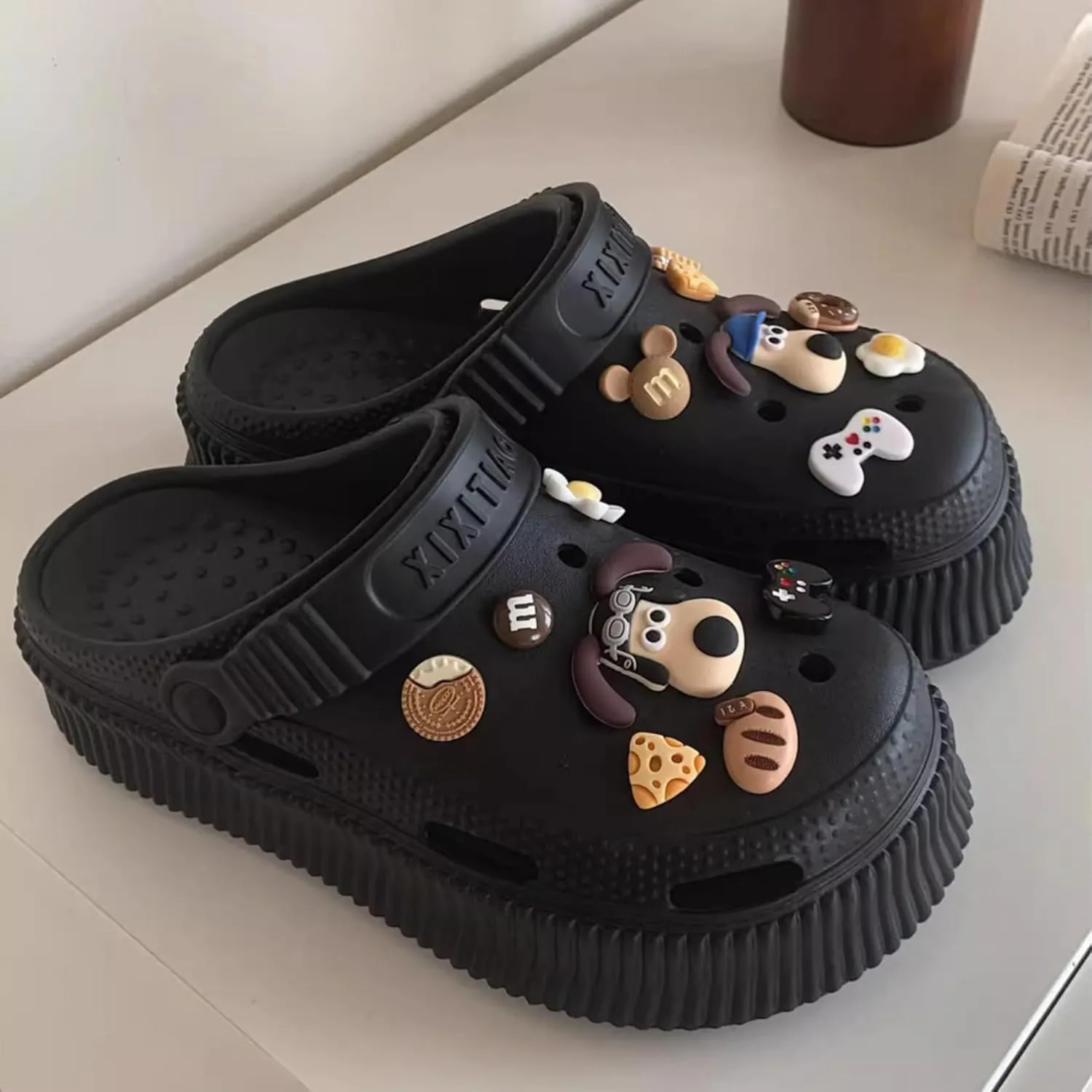 Women's Water Clogs Cartoon Dog Summer Garden Slippers, Outdoor Platform Hole Shoes Beach Sandals