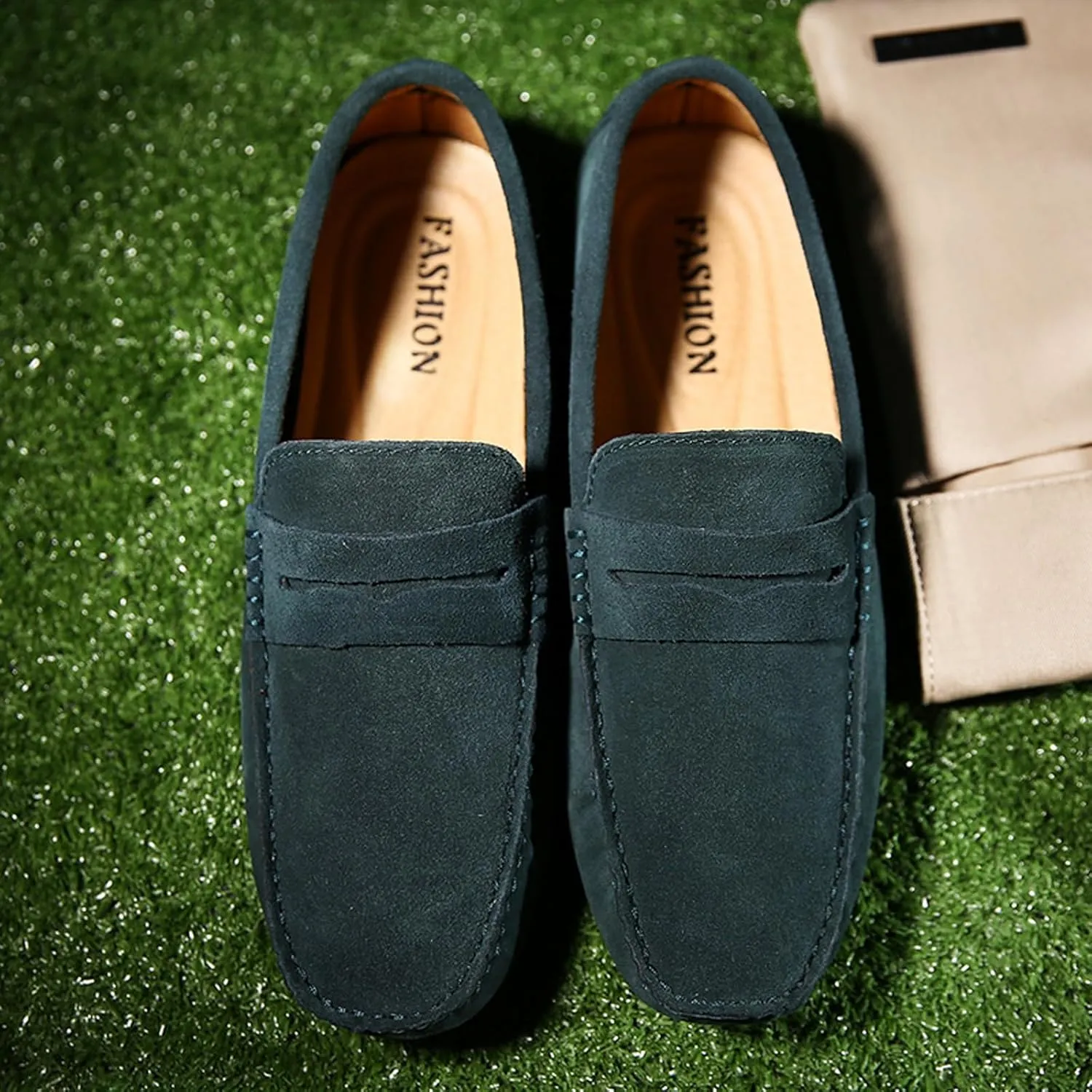 WUIWUIYU Men's Loafers Casual Slip On Shoes Soft Penny Loafers for Men Lightweight Suede Big Size Driving Boat Shoes Moccasins
