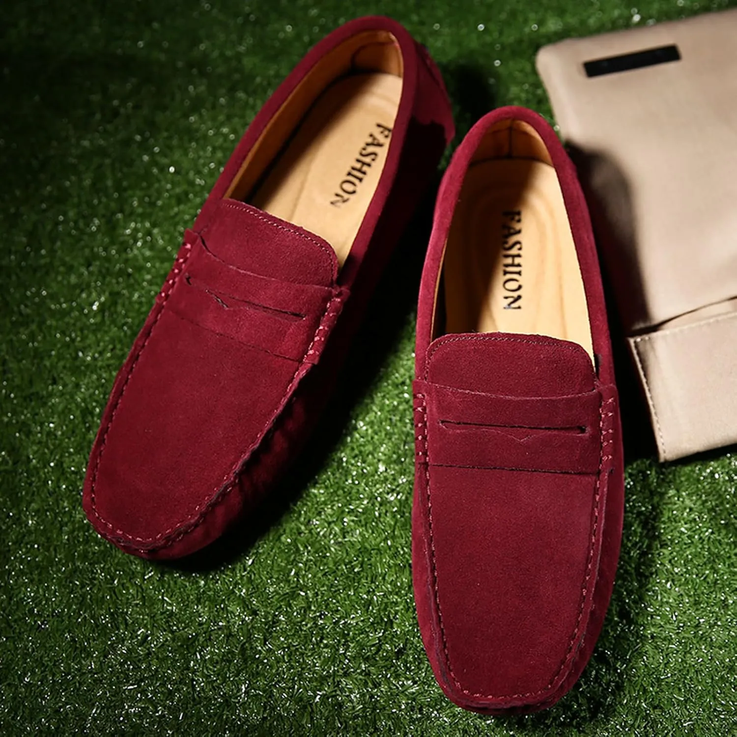 WUIWUIYU Men's Loafers Casual Slip On Shoes Soft Penny Loafers for Men Lightweight Suede Big Size Driving Boat Shoes Moccasins