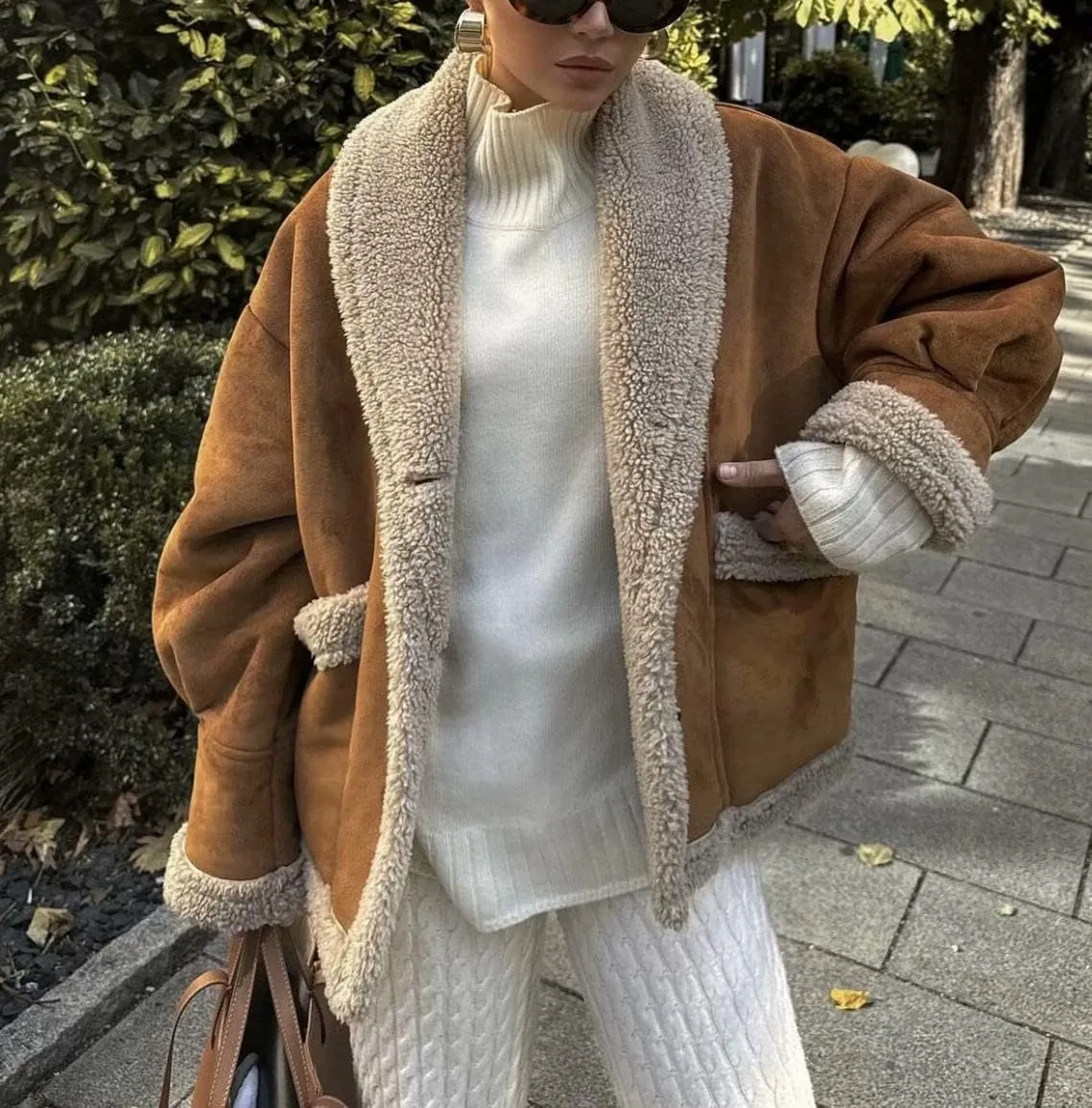 yoeasy Women Winter Sherpa Lined Faux Suede Leather Jacket Button Down Fuzzy Fleece Shearling Coat Overcoat